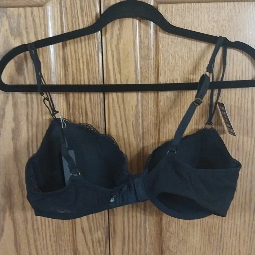 BeMe NY NWT Set Of 3‎ Bras Size 38B Two Lace Demi Cup & One Push-up Plunge Bra